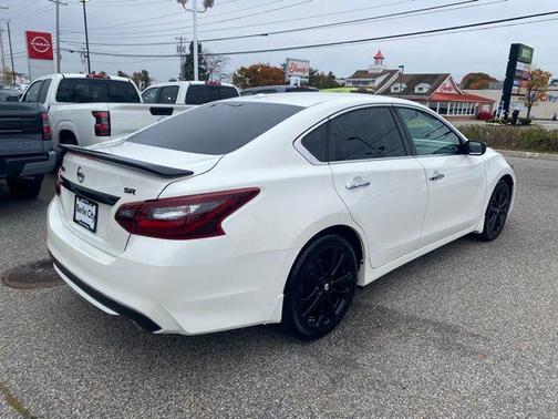 2018 Nissan Altima 2.5 SR