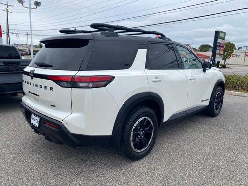 2023 Nissan Pathfinder Rock Creek 4WD