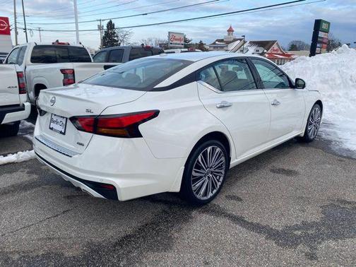 2023 Nissan Altima 2.5 SL