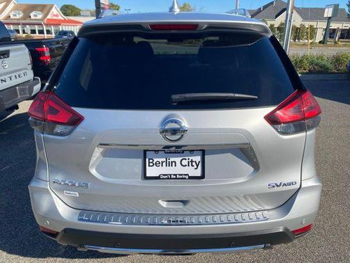 2020 Nissan Rogue SV