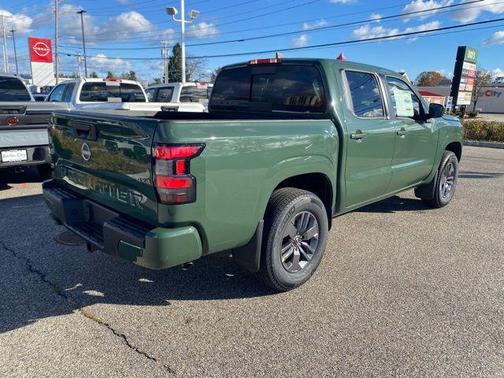2026 Nissan Frontier SV