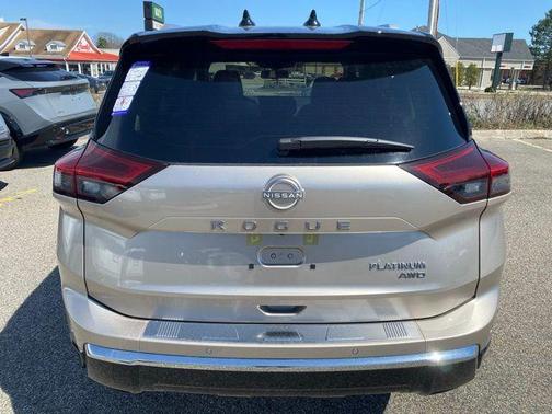 2025 Nissan Rogue Platinum