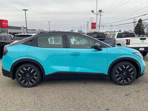 2026 Nissan Leaf PLATINUM+