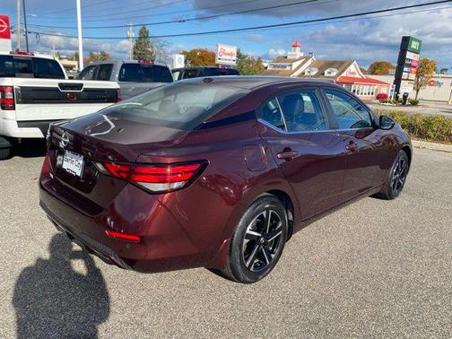 2025 Nissan Sentra SV