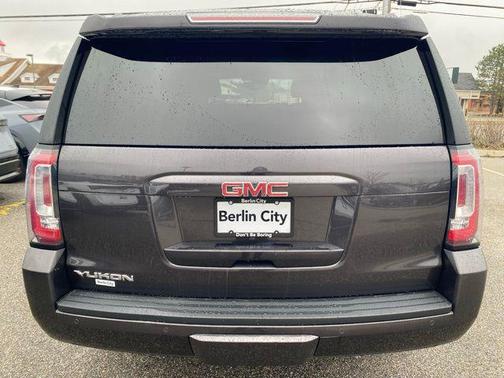 2017 GMC Yukon SLT