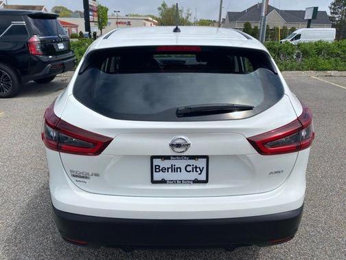 2021 Nissan Rogue Sport S
