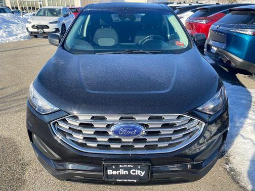 2020 Ford Edge SE