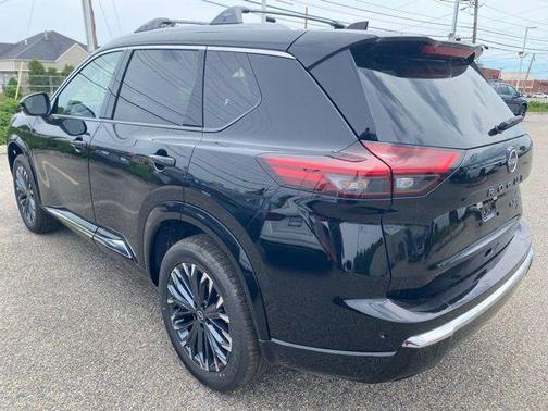 Super Black 2026 Nissan Rogue Platinum
