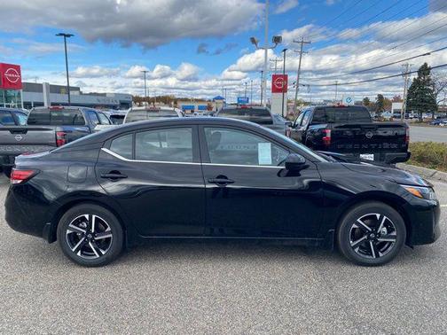 2025 Nissan Sentra SV