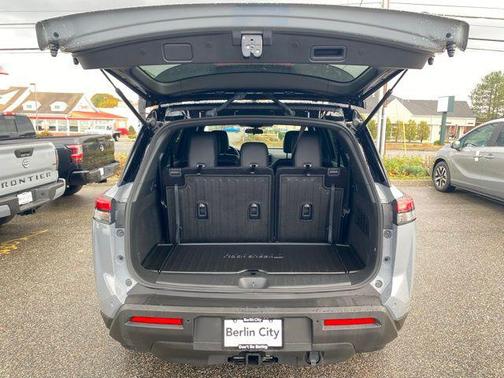 2024 Nissan Pathfinder Rock Creek 4WD