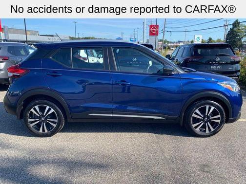 2019 Nissan Kicks SR