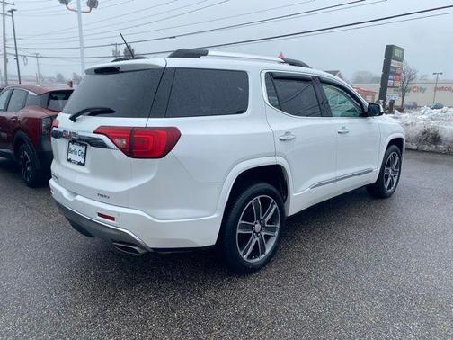 2018 GMC Acadia Denali