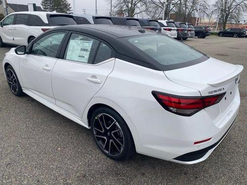 2025 Nissan Sentra SR