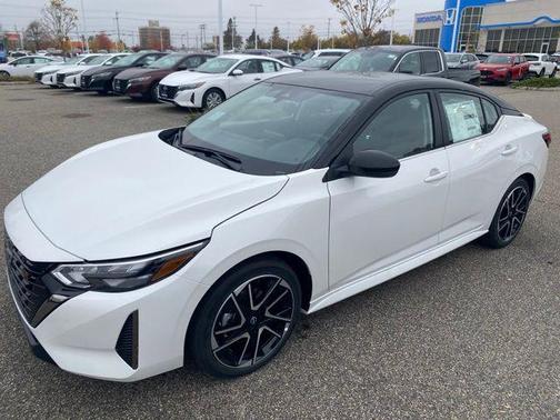 2025 Nissan Sentra SR