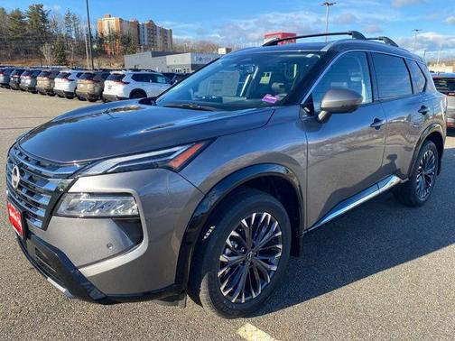 2025 Nissan Rogue Platinum