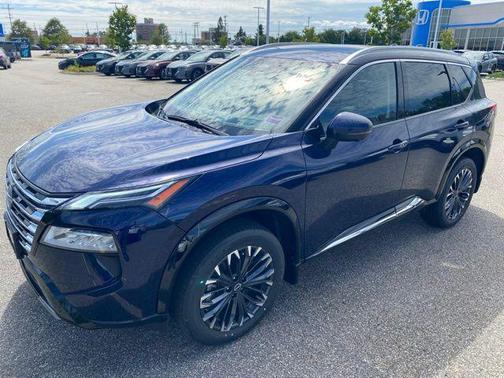 2025 Nissan Rogue Platinum