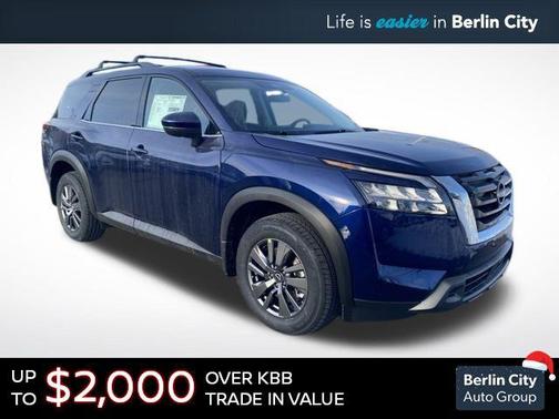 2025 Nissan Pathfinder SV 4WD