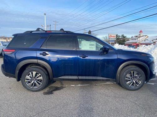 2025 Nissan Pathfinder SV 4WD