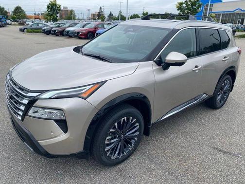 2025 Nissan Rogue Platinum