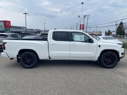 Glacier White 2026 Nissan Frontier SV
