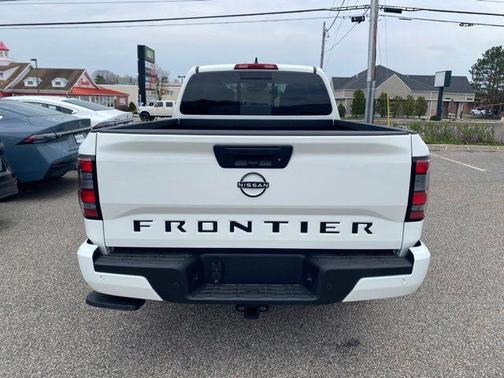 Glacier White 2026 Nissan Frontier SV