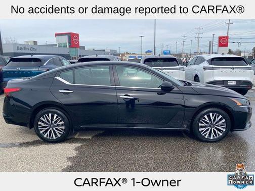 Super Black 2023 Nissan Altima 2.5 SV