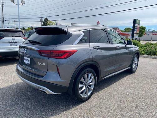 2021 INFINITI QX50 LUXE AWD