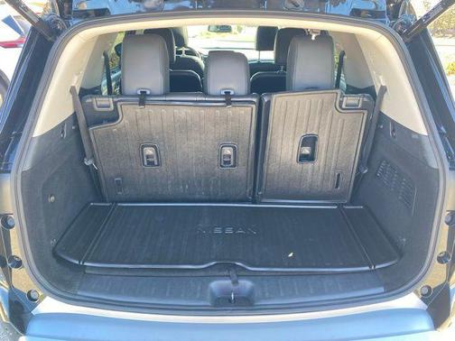 2022 Nissan Pathfinder Platinum 4WD