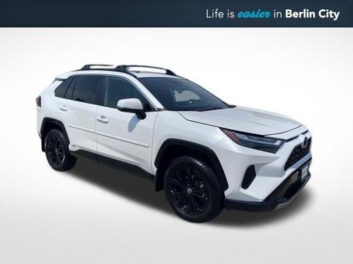 2024 Toyota RAV4 Hybrid SE