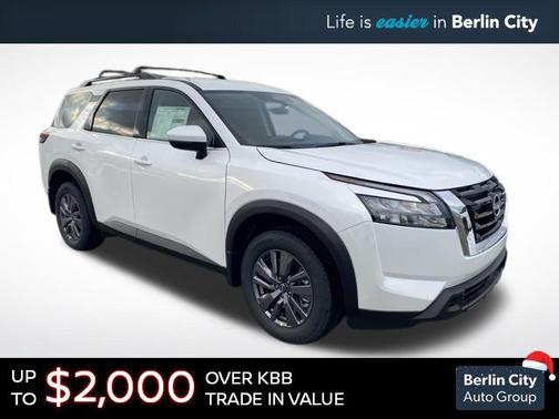 2025 Nissan Pathfinder SV 4WD