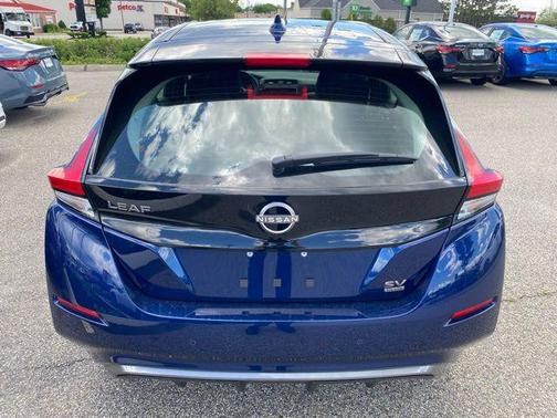 2025 Nissan Leaf SV PLUS