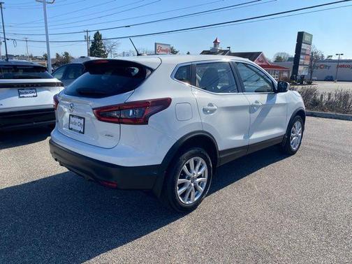 2021 Nissan Rogue Sport S