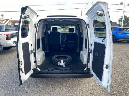 2021 Nissan NV200 S