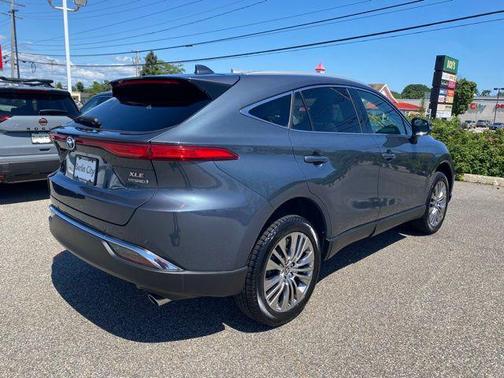 2021 Toyota Venza XLE
