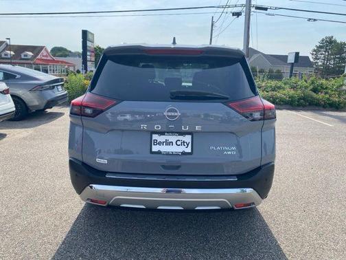 Boulder Gray Pearl 2023 Nissan Rogue Platinum