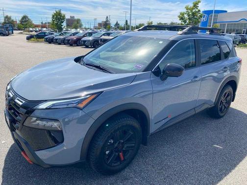 2025 Nissan Rogue Rock Creek