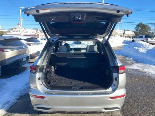 2023 Mitsubishi Outlander PHEV SEL