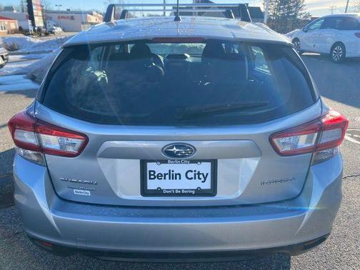 2018 Subaru Impreza 2.0i