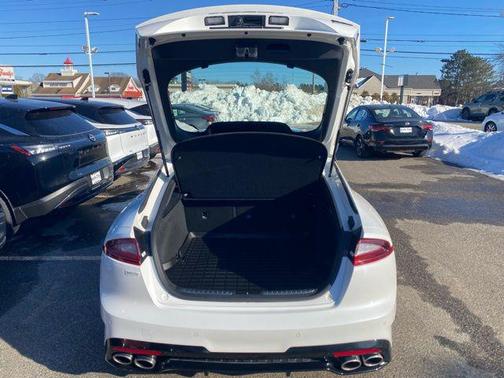 2020 Kia Stinger GT1