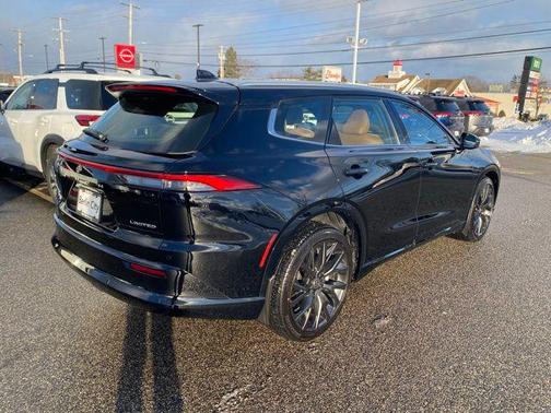 2025 Toyota Crown Signia Limited