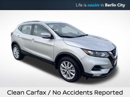 2022 Nissan Rogue Sport SV