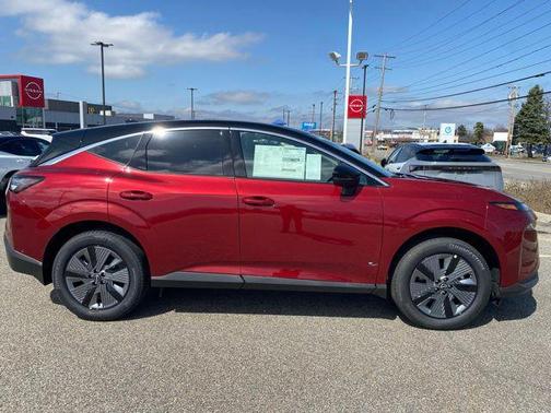 2025 Nissan Murano SL