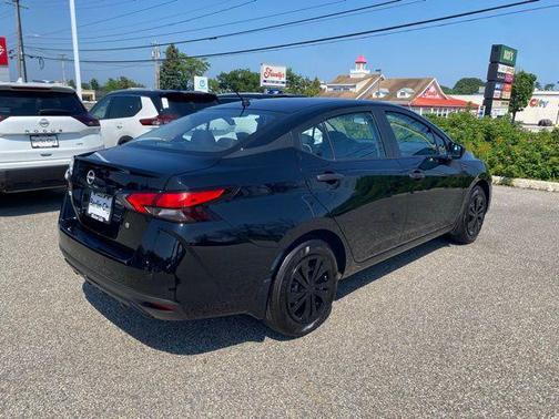 2024 Nissan Versa 1.6 S
