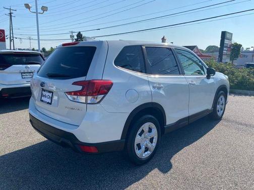 2022 Subaru Forester Base