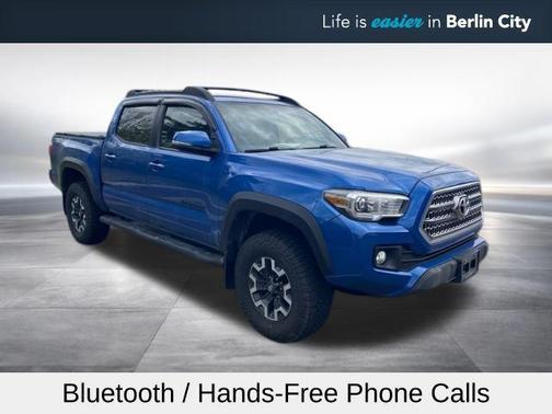 Blazing Blue Pearl 2017 Toyota Tacoma TRD Off Road