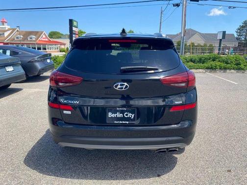 Black Noir Pearl 2021 Hyundai TUCSON Sport