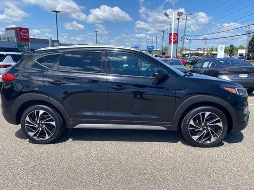 Black Noir Pearl 2021 Hyundai TUCSON Sport