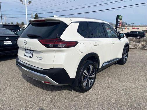 2023 Nissan Rogue Platinum