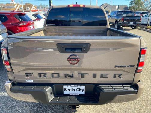 2024 Nissan Frontier PRO-4X