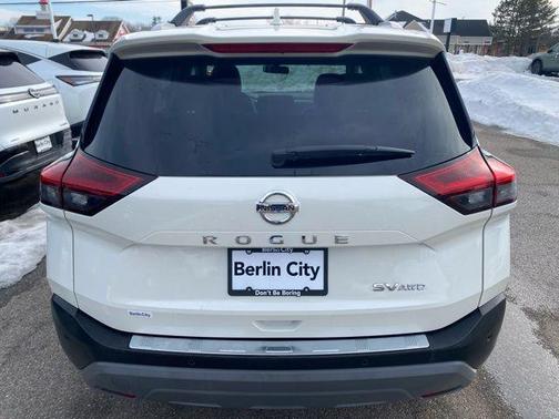 2021 Nissan Rogue SV